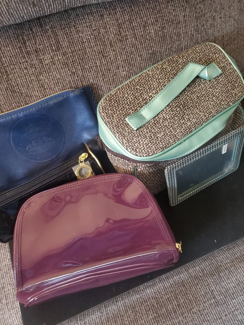 4 ESTEE LAUTER NWOT MAKEUP BAGS